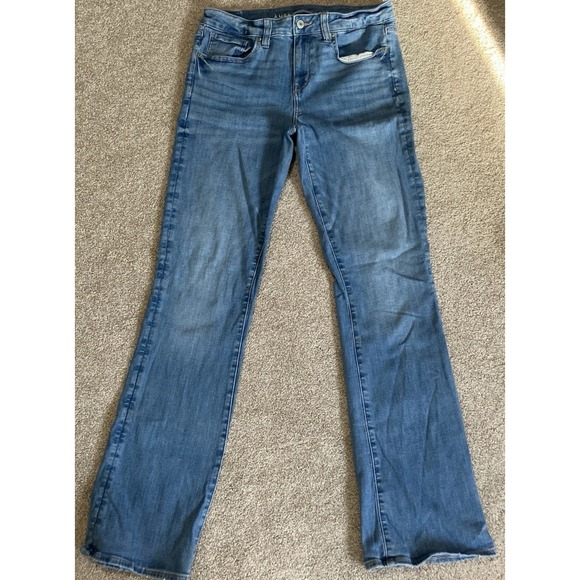 American Eagle Jeans Womens 10 Long Light Blue Kick Boot Stretch  Denim Classic - Picture 1 of 8